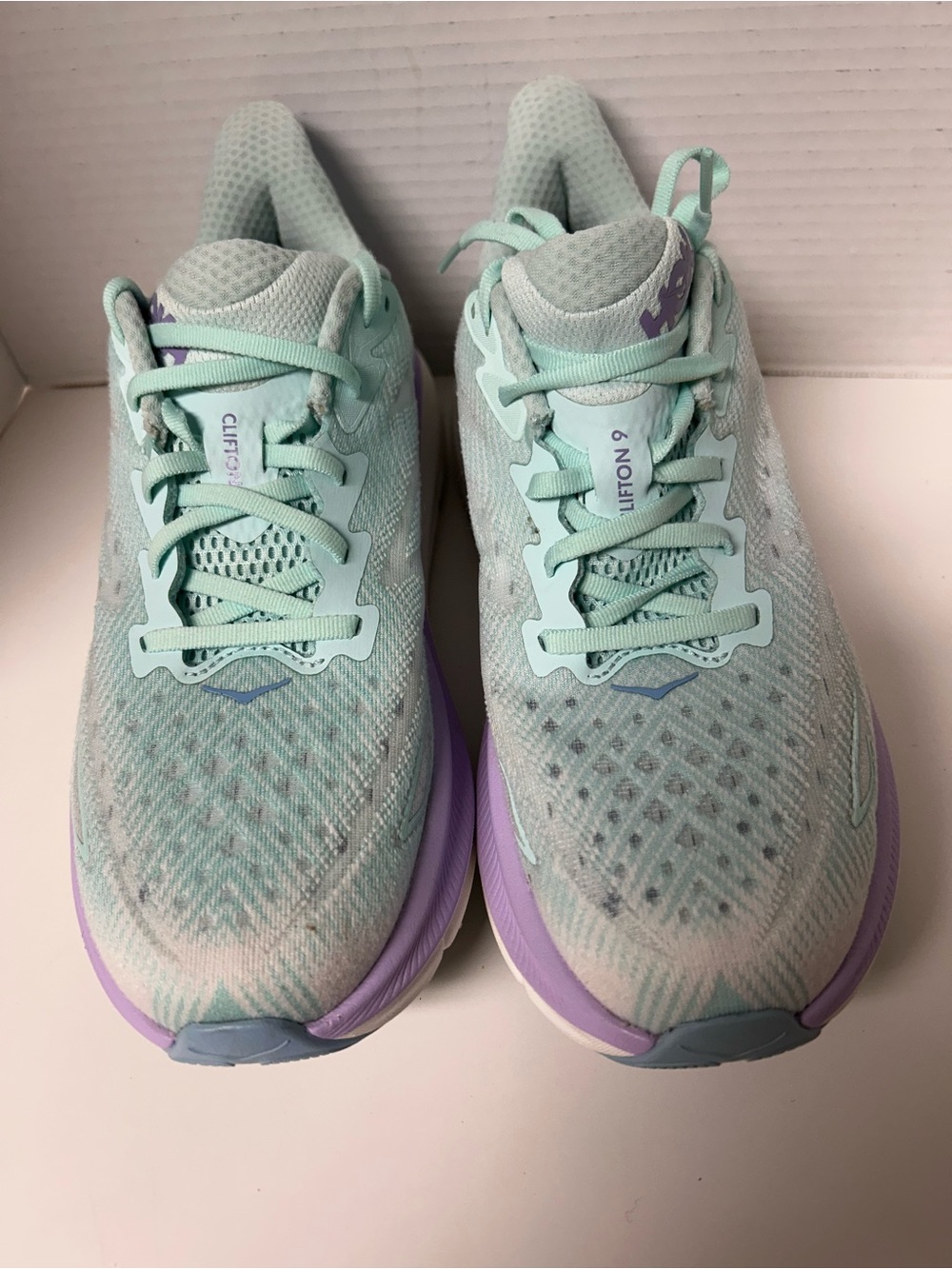 HOKA Clifton 9 Women's Running Shoes Size 10 B Mint Green Purple EUC - Picture 3 of 7